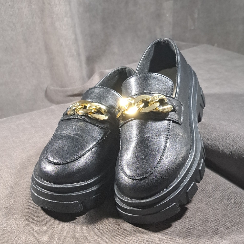 Unknown Black Faux Leather Gold Accent Chunky Platform Loafers VG EU 37 US 6.5